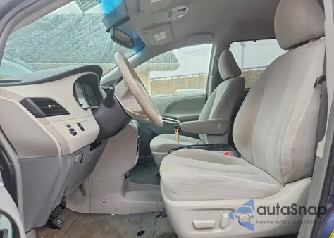 2014 Toyota Sienna Le 8-Passenger из США, поврежденный, VIN 5TDKK3DC5ES519770